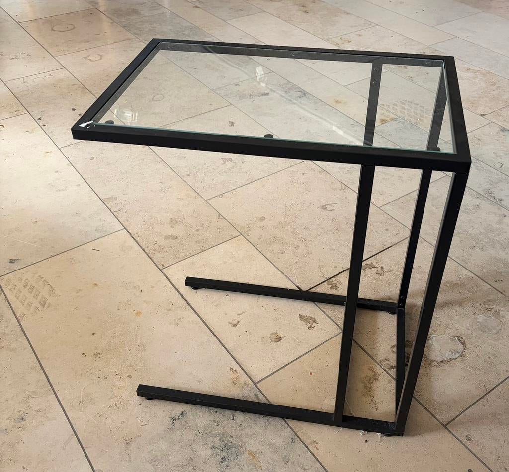Zwart bijzettafeltje, 55 à 75 cm, Comme neuf, Enlèvement, Métal ou Aluminium