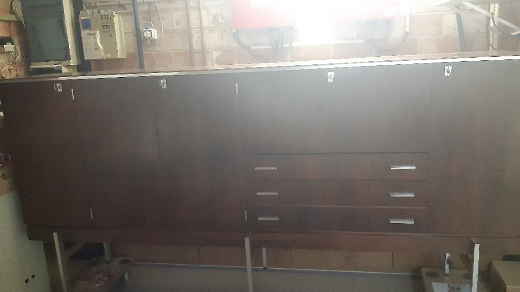Dressoirkast, Ophalen, Gebruikt, Kersenhout, Modern