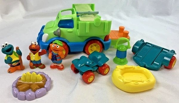 Mattel Sesame Street Sport Go Camper Elmo Cookie Monster Ern, Envoi, Comme neuf