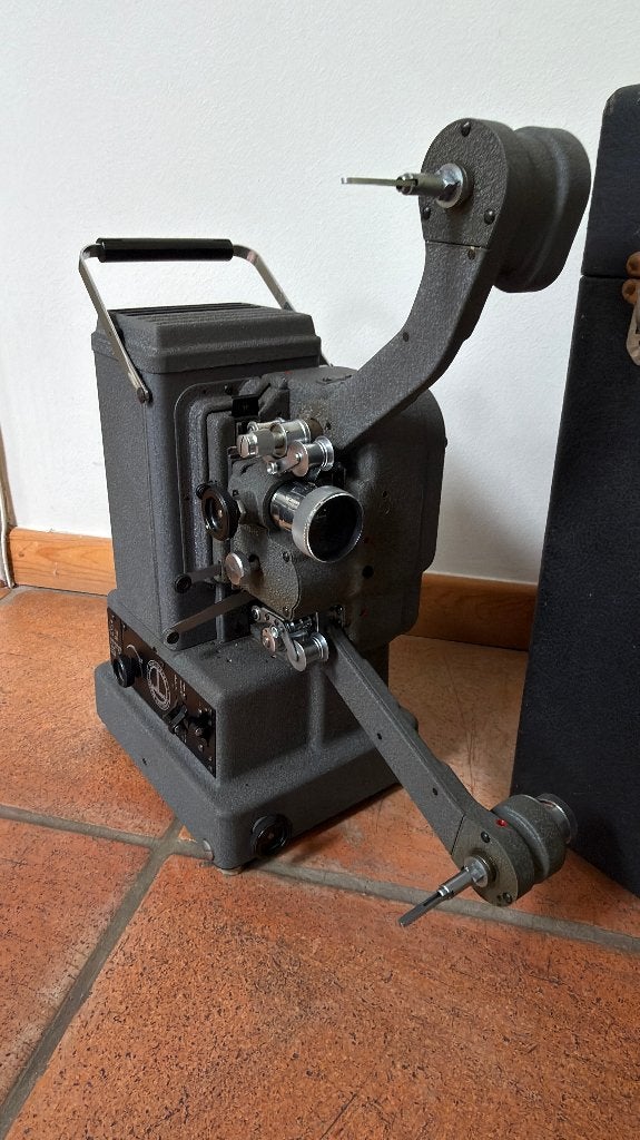 projecteur ancien Paillard 16mm, Enlèvement, 1940 à 1960, Projecteur