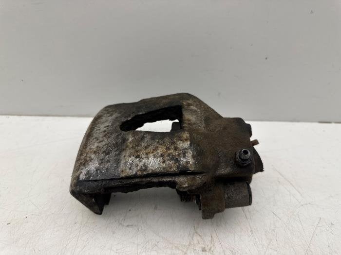 Etrier de frein (pince) avant gauche d'un Volkswagen Caddy, Volkswagen, -, 3 mois de garantie, Utilisé