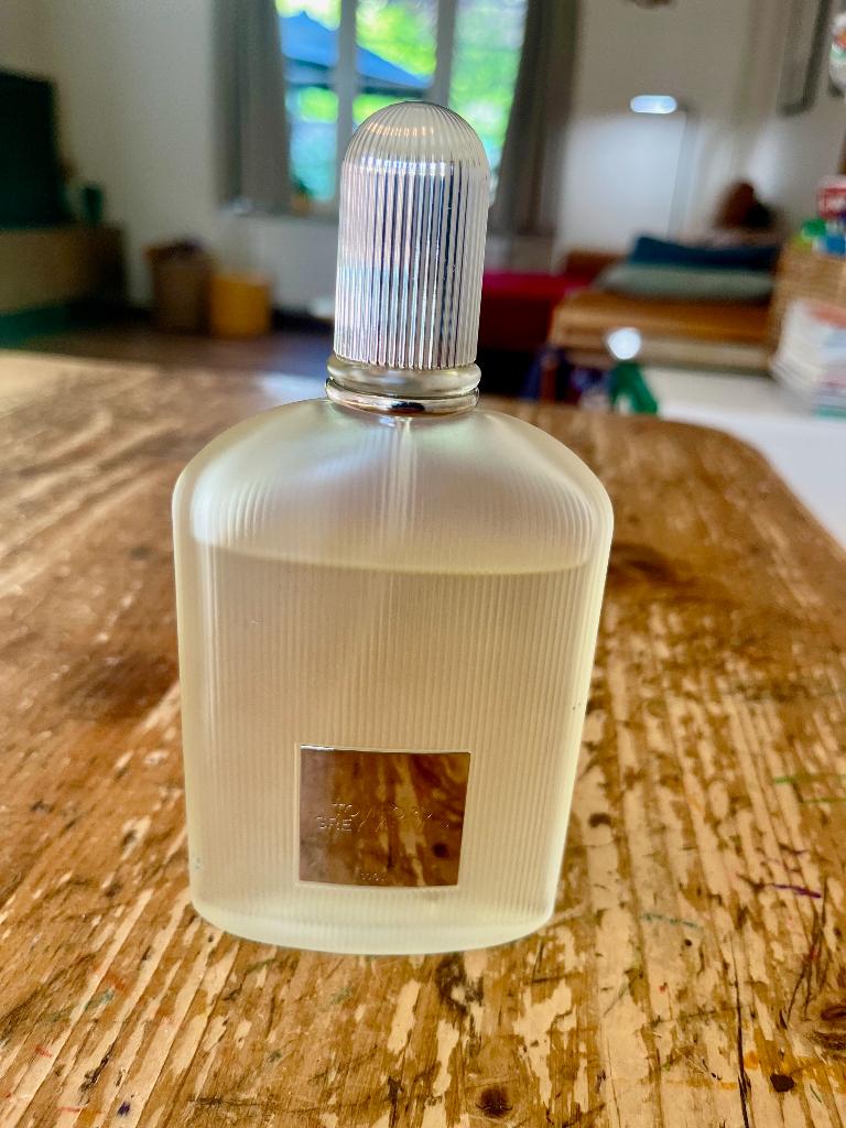 Tom Ford Grey Vetiver EDP, Handtassen en Accessoires, Uiterlijk | Parfum, Ophalen, Zo goed als nieuw