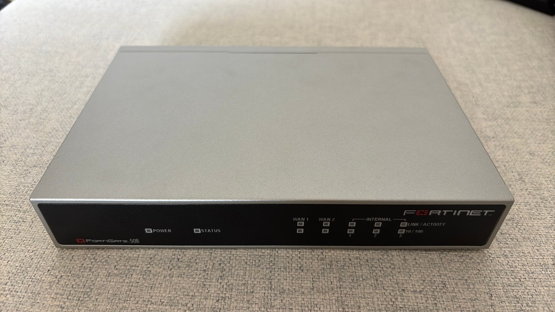 Firewall Fortigate-50B, Computers en Software, Ophalen of Verzenden, Zo goed als nieuw