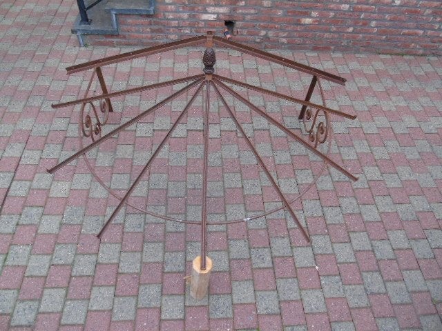 marquise en fer forgé petit modèle arrondit, Jardin & Terrasse, Enlèvement, Neuf