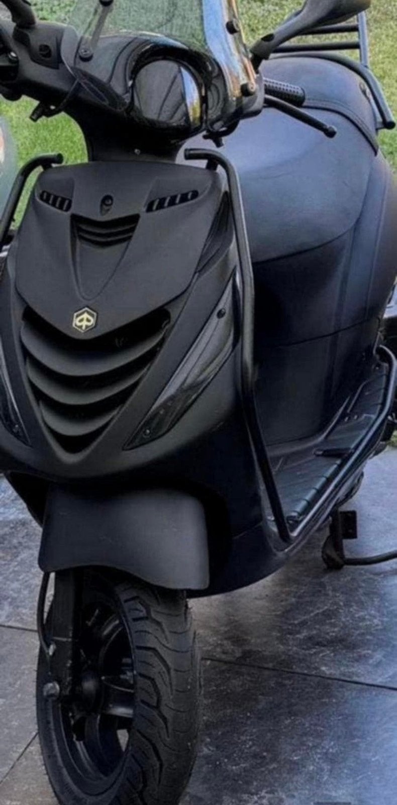 Piaggio zip 4tkt 2v, Fietsen en Brommers, Ophalen, Zo goed als nieuw