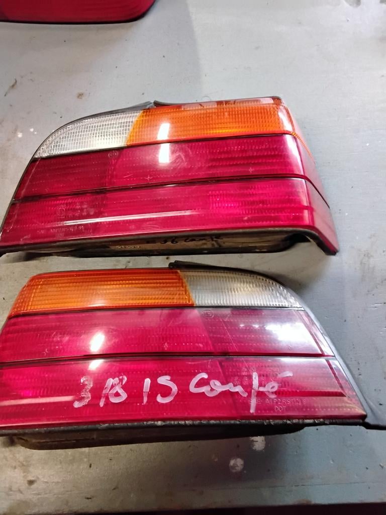 Feux arrières BMW COUPE E36 G et D origine, Enlèvement ou Envoi, BMW