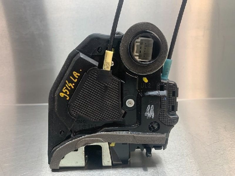 SERRURE DE PORTE RODS ARRIÈRE GAUCHE Verso (|VERSO|), Utilisé, Toyota