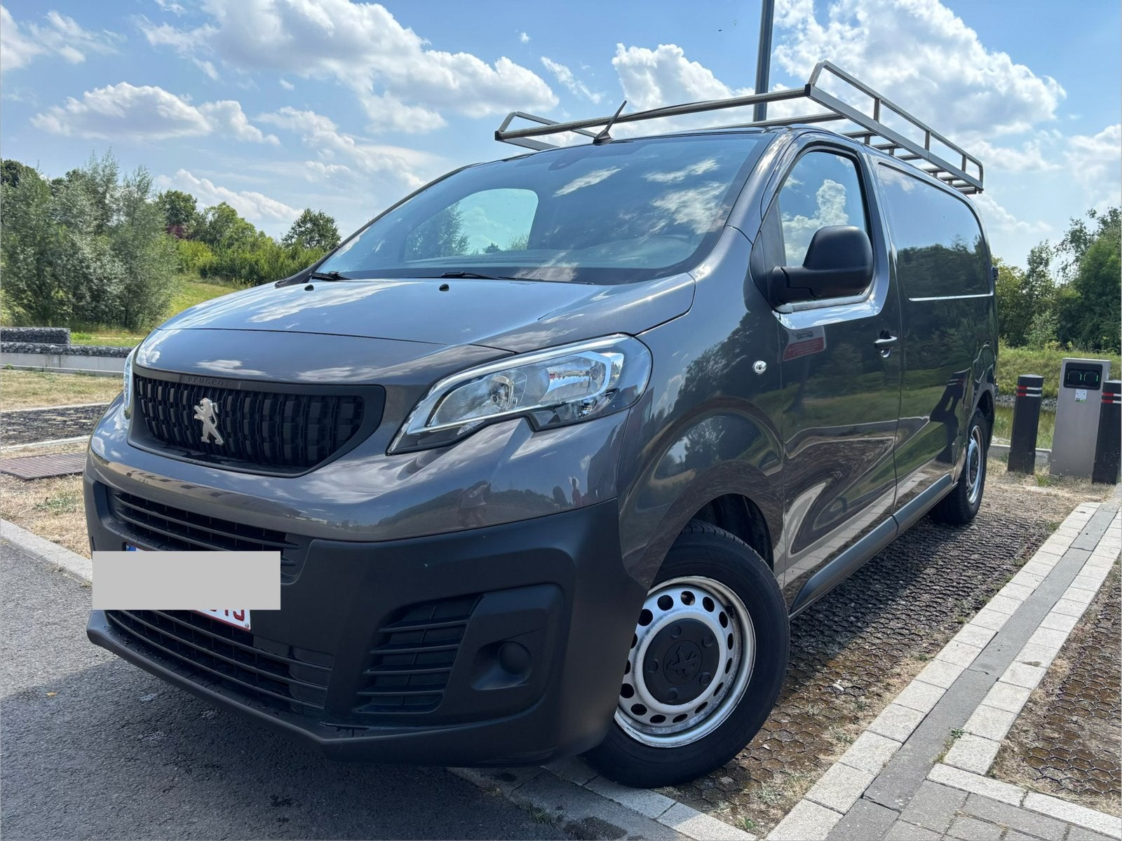 PEUGEOT EXPERT L2/2024/2liter/50000km, Auto's, Voorwielaandrijving, Stof, 4 cilinders, 1728 kg