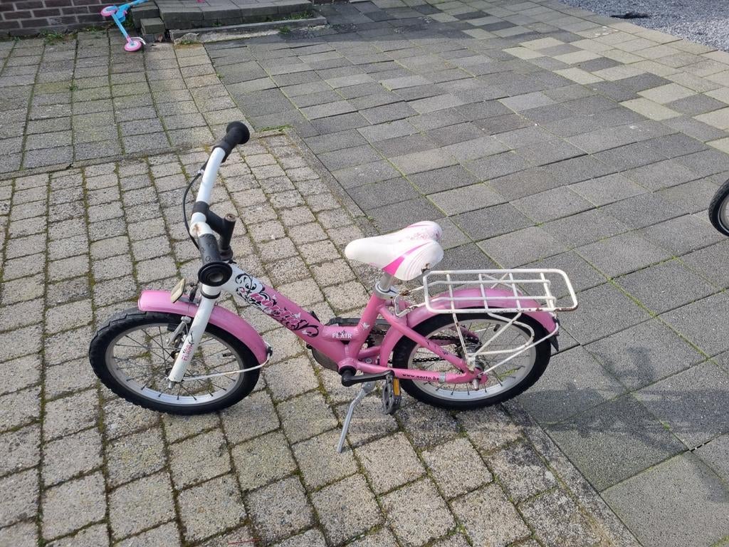 Meisjesfiets, Ophalen