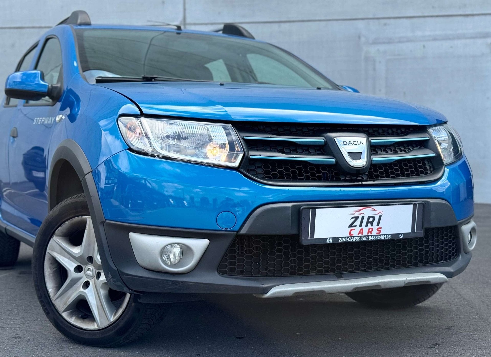Dacia Sandero Sandero Stepway 0.9 TCe Stepway Plus, Auto's, 898 cc, Stof, Gebruikt, Blauw