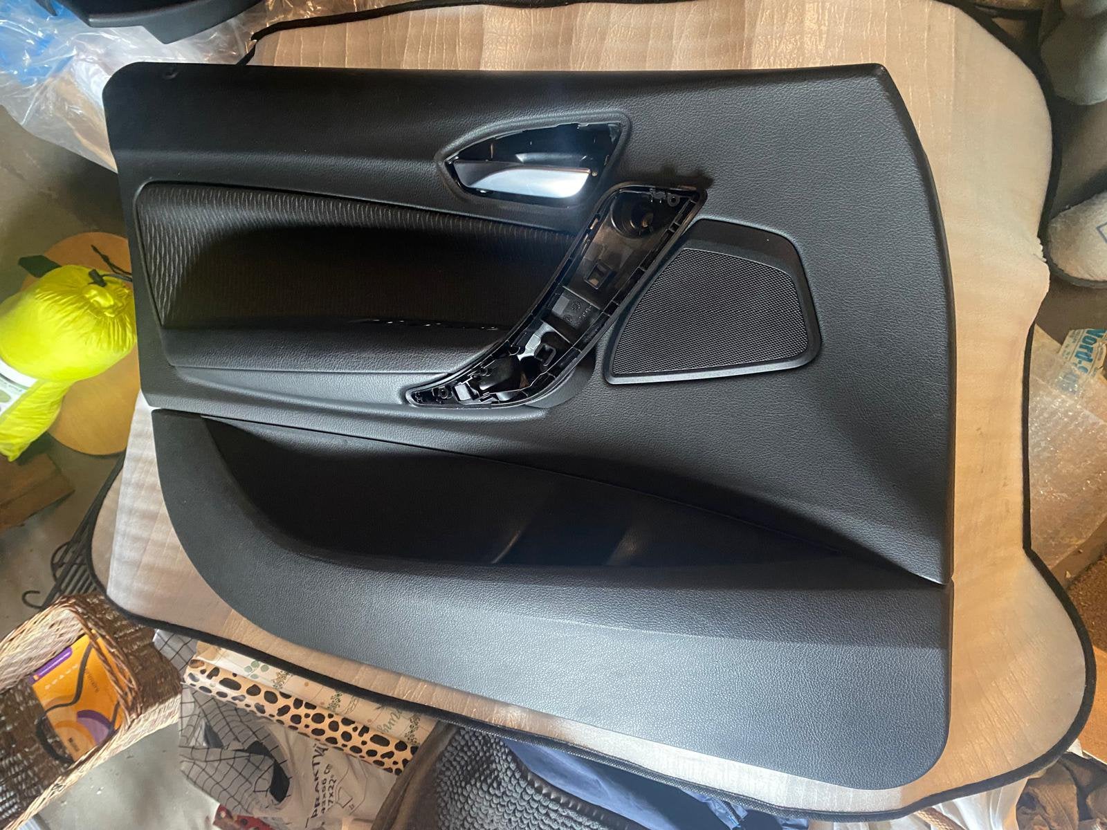 Kit/set sièges bmw serie 1 f21, Autos, BMW, Achat, Noir, 5 portes, Particulier