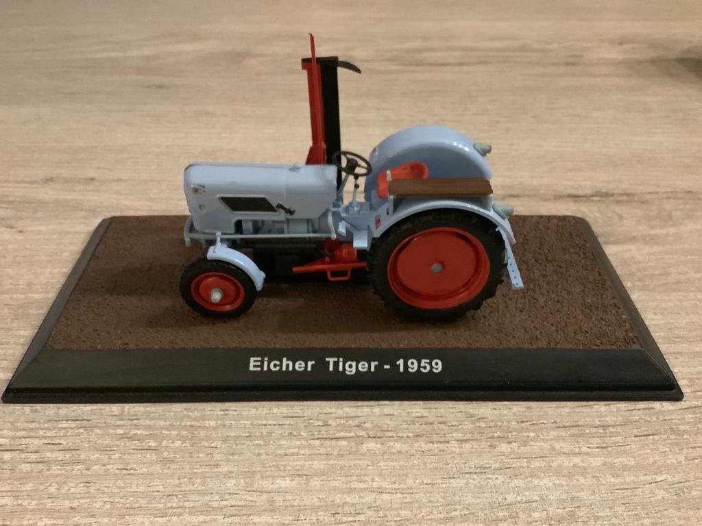 Tracteur miniature Eicher Tiger (échelle 1/32), Hobby & Loisirs créatifs, Voitures miniatures | 1:32, Enlèvement ou Envoi, Comme neuf