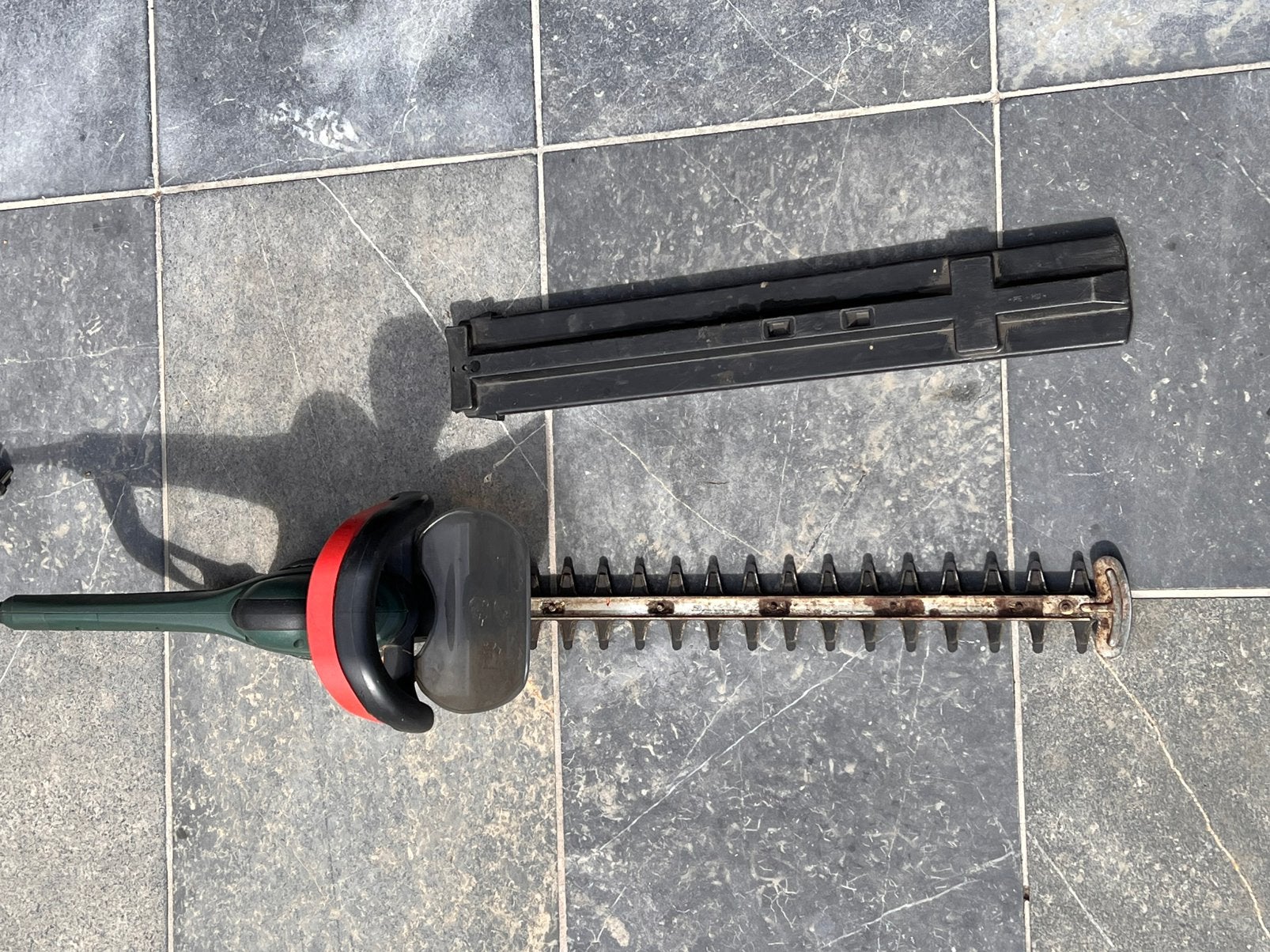 Metabo haagschaar, Tuin en Terras, Heggenscharen, Ophalen, Gebruikt, Elektrisch