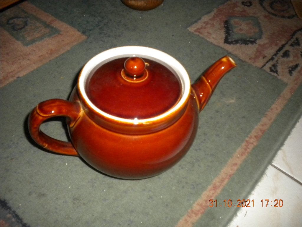 Bruine theepot, Ophalen