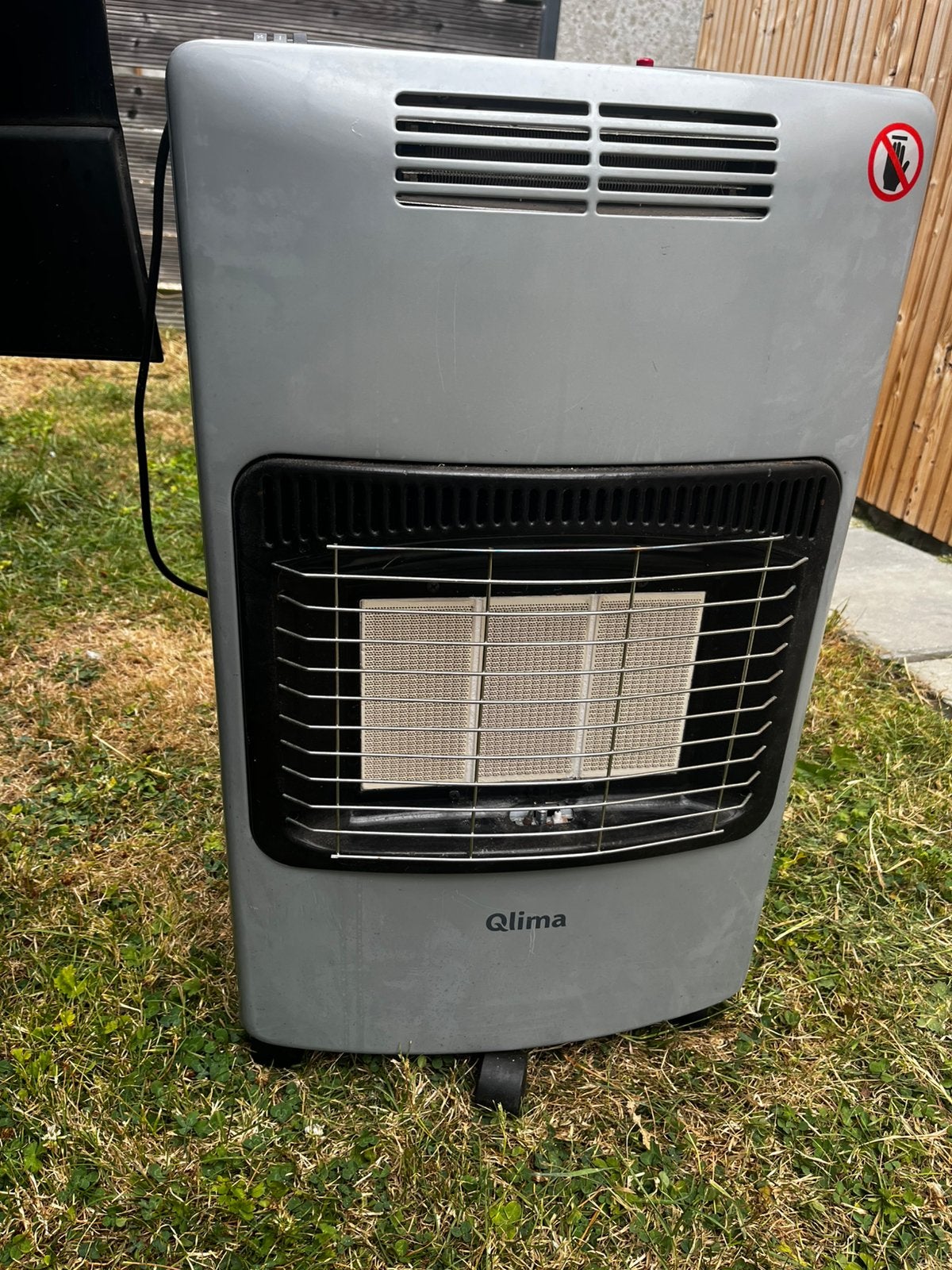 Qlima gaskachel met elektrisch vuur, Enlèvement, Autoportant, Électrique, Utilisé