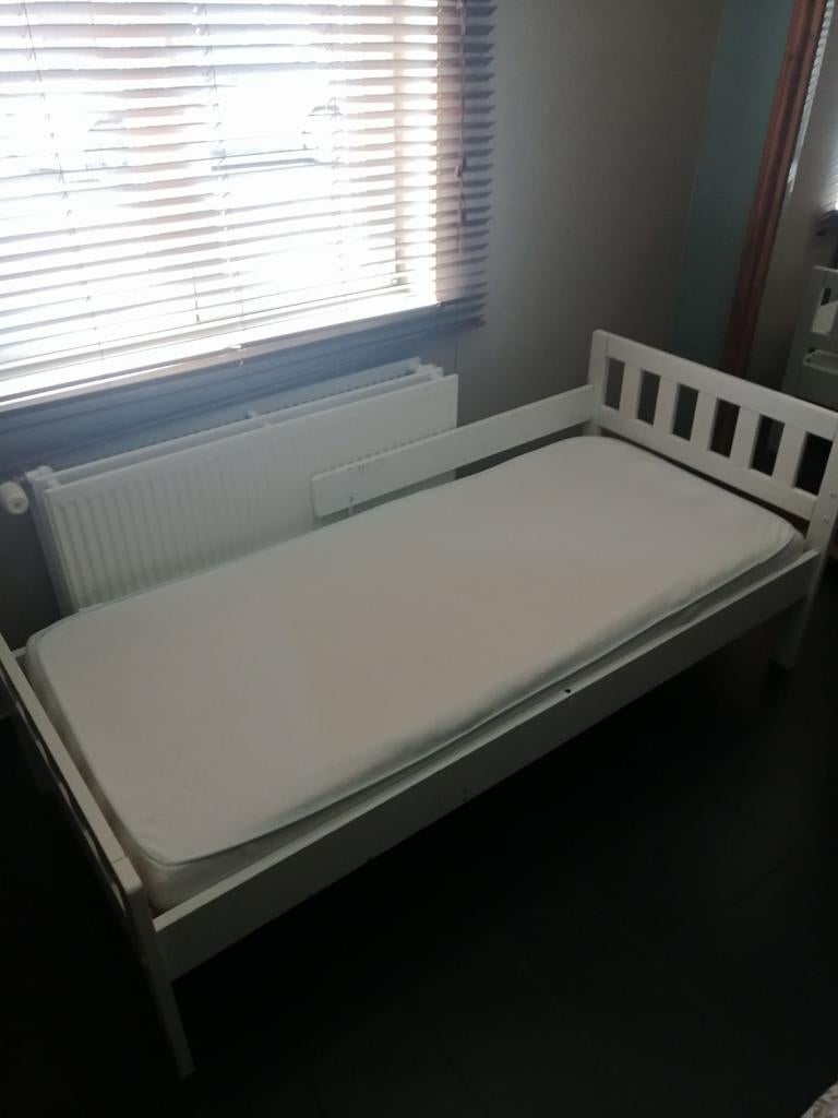 Peuterbed, Enlèvement, Matelas
