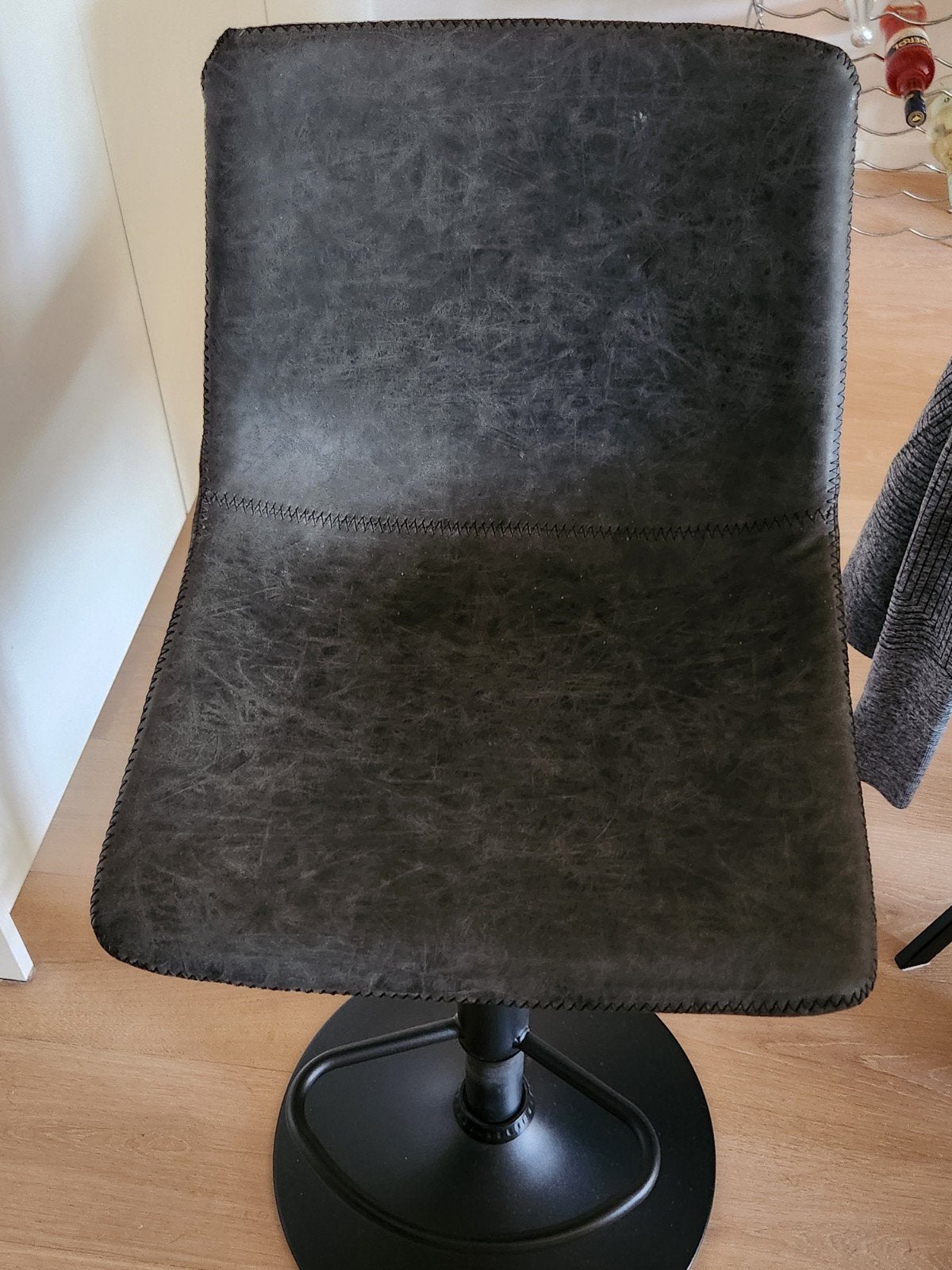 2 tabourets de bar réglables, 2 tabourets, Comme neuf, Enlèvement, Cuir