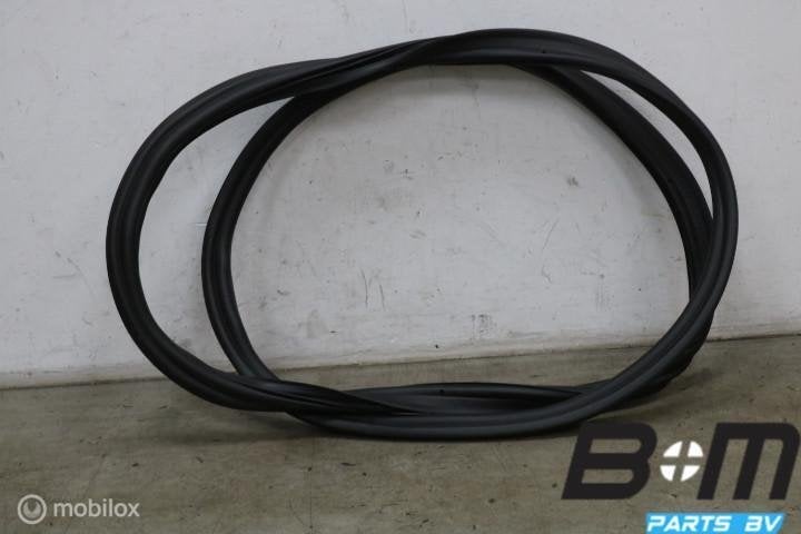 Achterkleprubber VW T-Roc FL Cabrio 2GC827705B, Auto-onderdelen, Interieur en Bekleding, Gebruikt