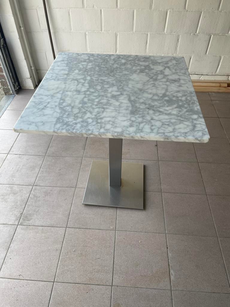 Wit marmeren tafel, Tuin en Terras, Ophalen, Zo goed als nieuw