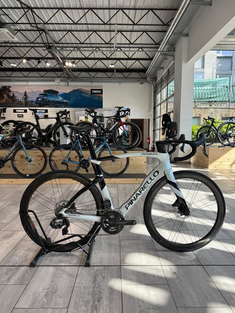 PINARELLO DOGMA F 2024, Enlèvement, Comme neuf