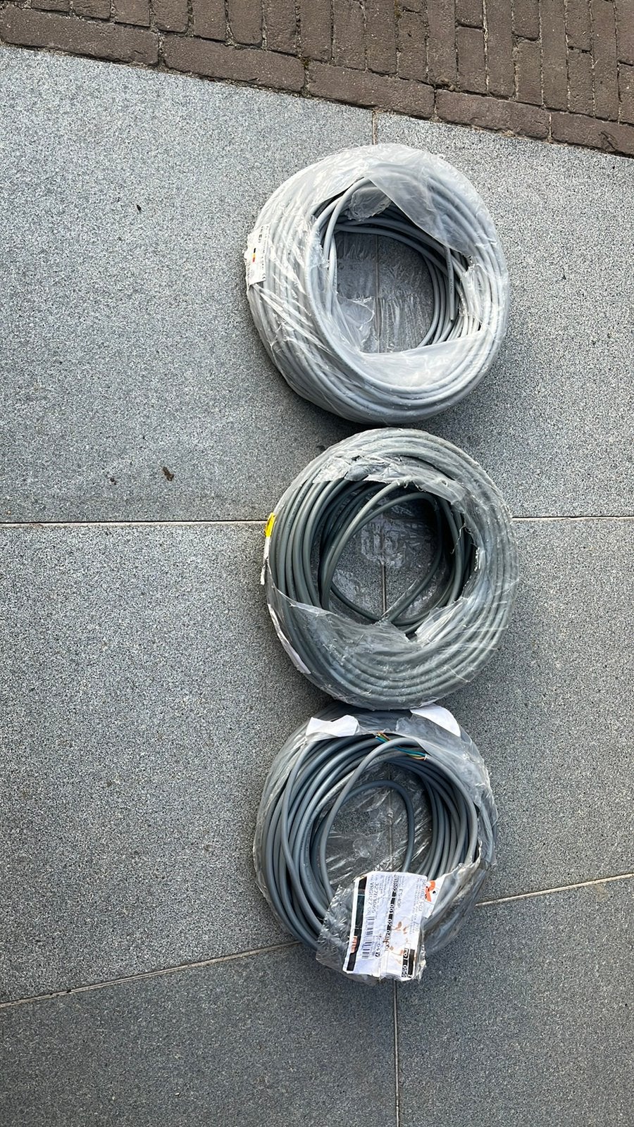 Kabel xvb 3g1,5 en 3g2,5, Doe-het-zelf en Bouw, Ophalen, Zo goed als nieuw