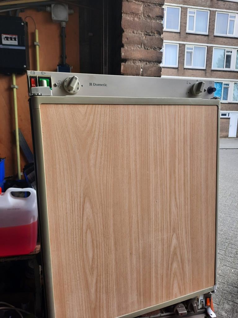 Dometic RM-4210 camper caravan koelkast op gas 12v 220v, Enlèvement ou Envoi