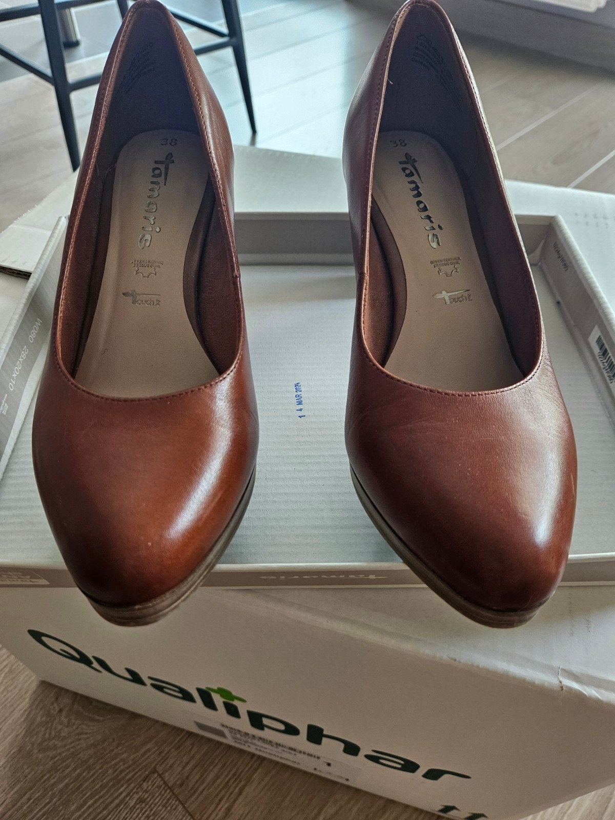 pumps tamaris, Kleding | Dames, Schoenen, Pumps, Bruin, Ophalen, Tamaris