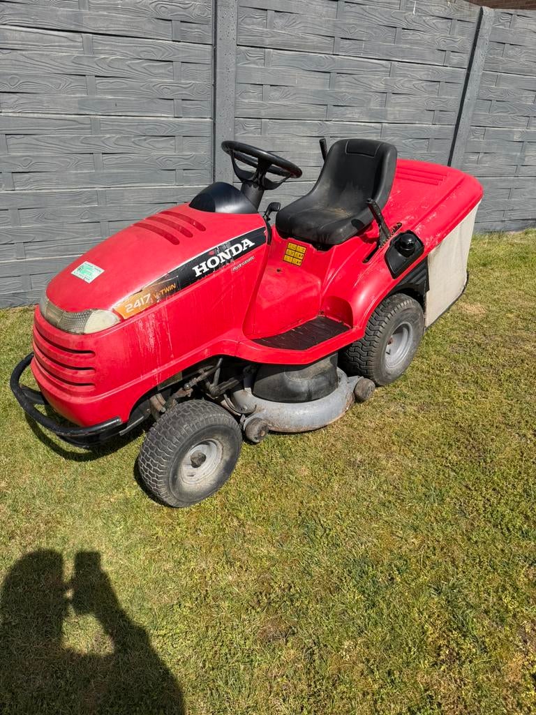 Zitmaaier honda 2417, Jardin & Terrasse, Tondeuses autoportées, Enlèvement ou Envoi, Comme neuf