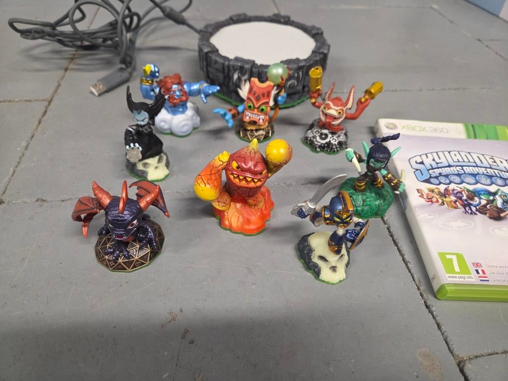 Skylanders game, portaal en 8 popjes, Ophalen of Verzenden
