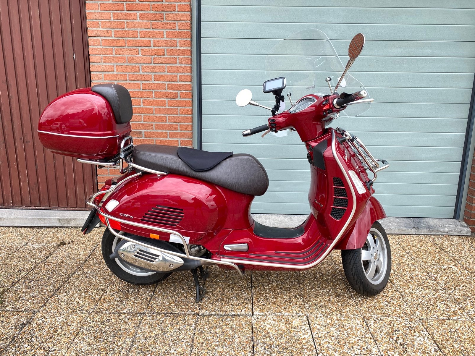 Vespa 300 GTS 2019 ABS. + GPS, 278 cm³, Scooter, Particulier, 12 à 35 kW