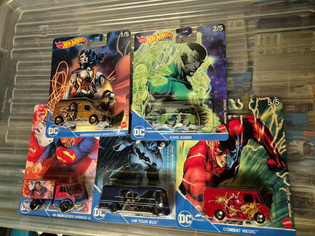 Hotwheels set dc 5 stuks vw kool kombi hot wheels, Hobby en Vrije tijd, Ophalen of Verzenden