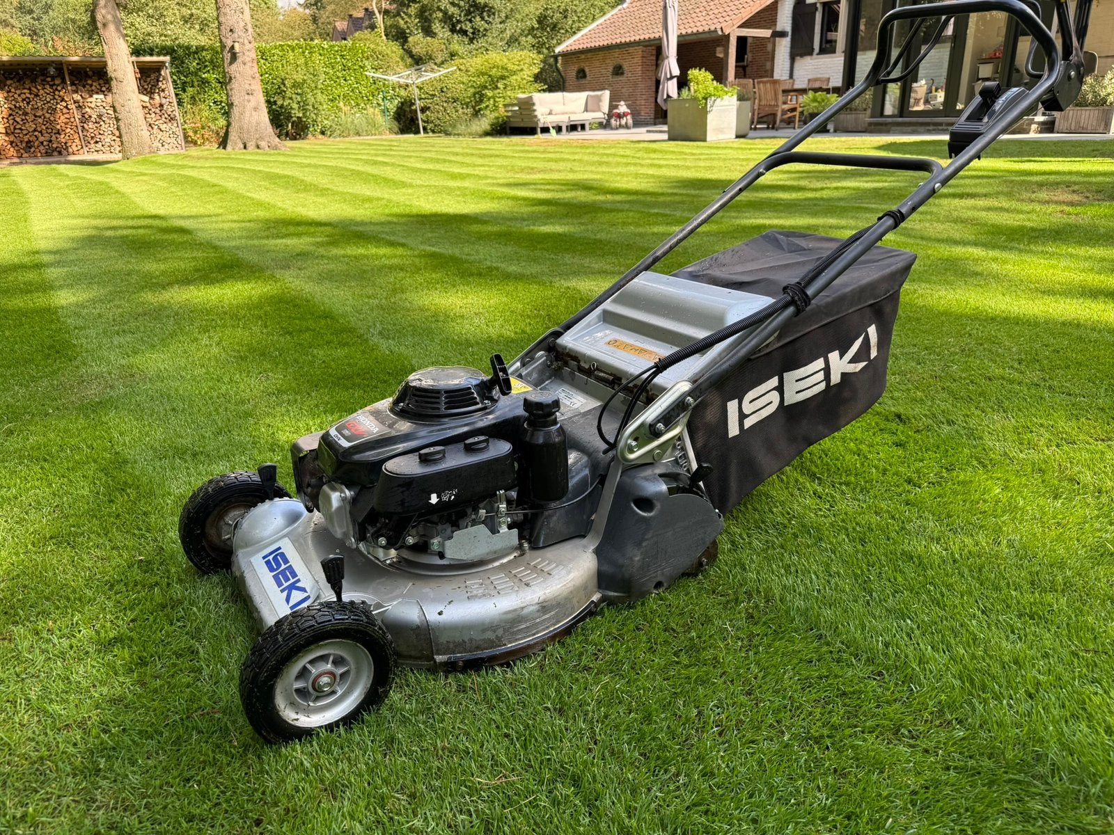 Iseki SW8210BRAE4 rolmaaier | 2020 | GOEDE STAAT, Tuin en Terras, Grasmaaiers, Ophalen, Zo goed als nieuw
