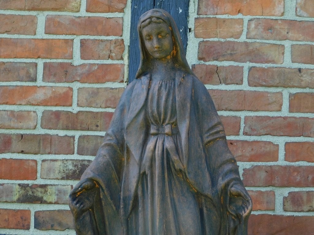 Maria Tuinbeeld – 110 cm – Steen in Oxide, Ophalen of Verzenden, Steen, Mensenbeeld