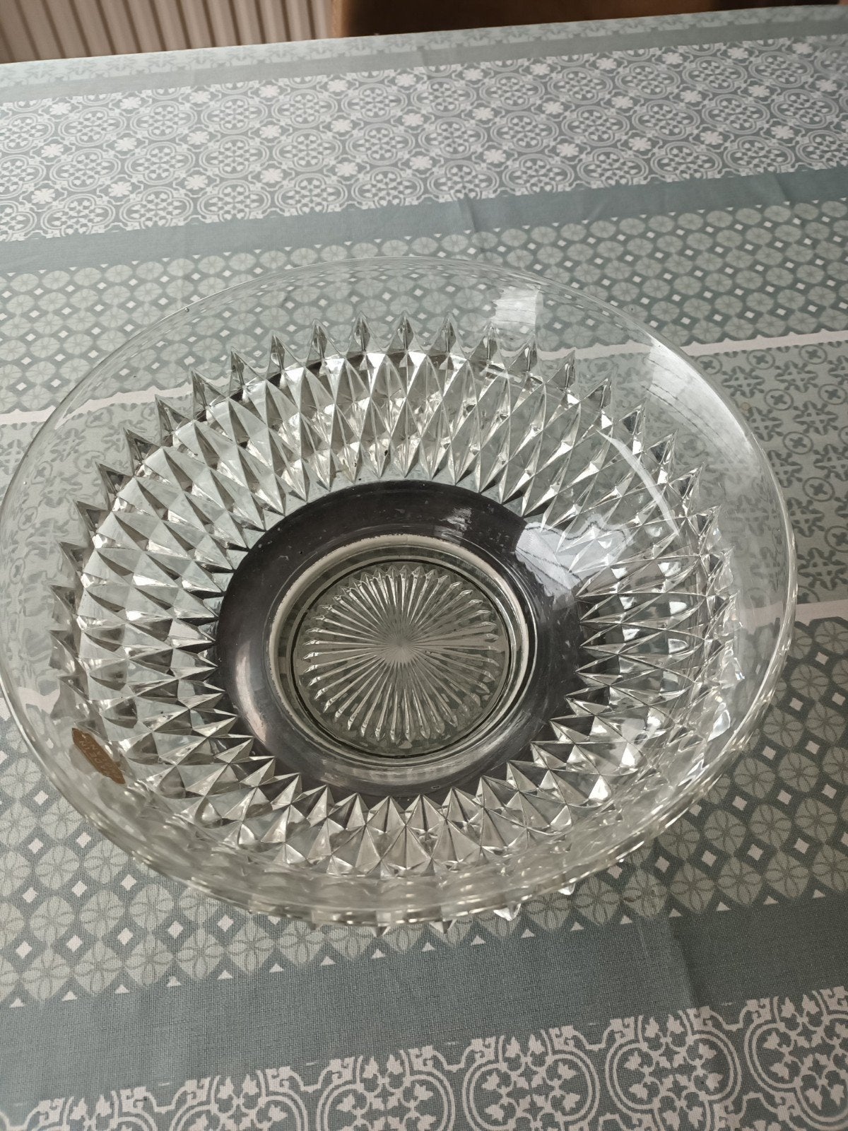 Bol en verre, Enlèvement