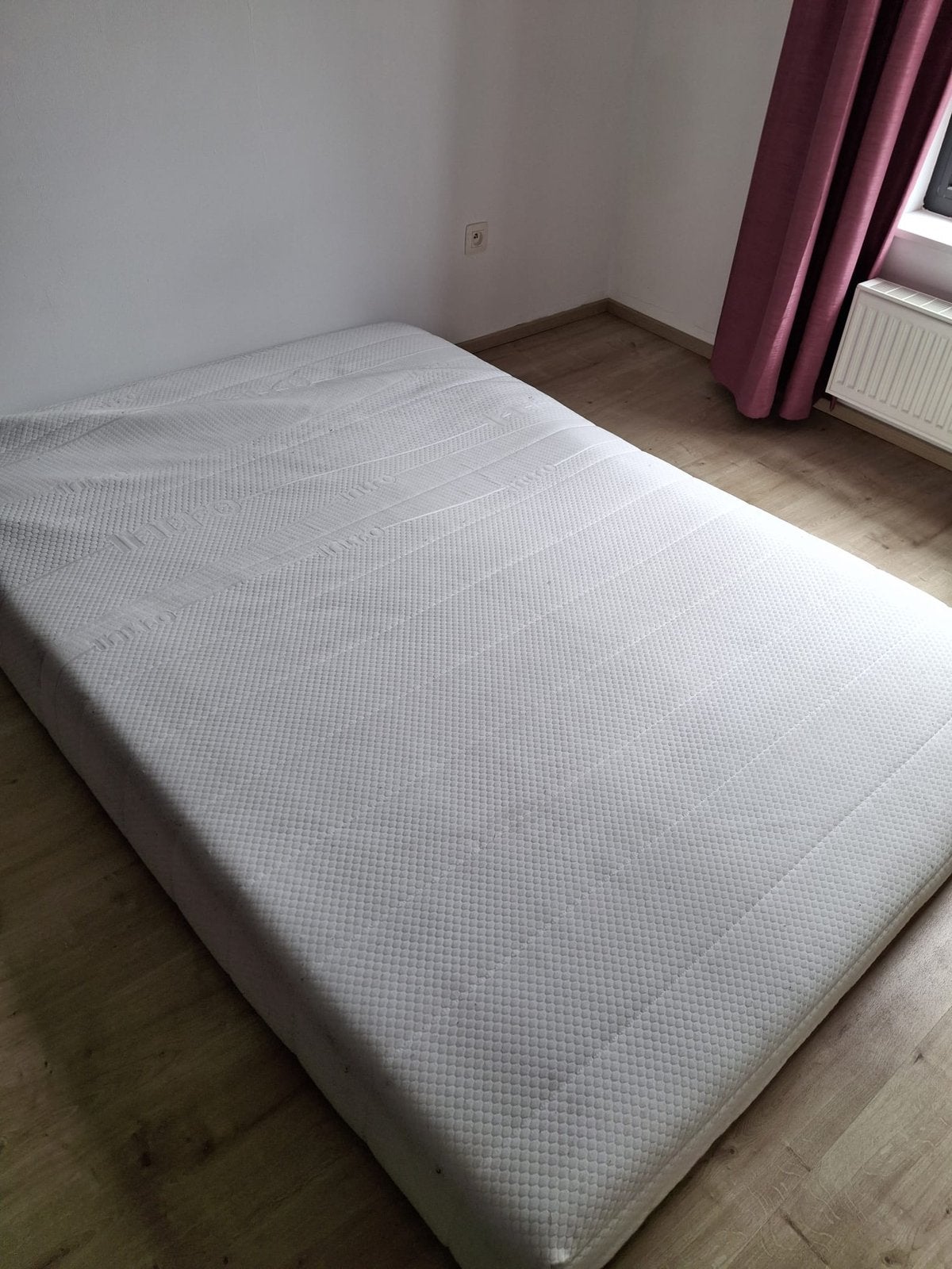 Gratis matras 140 x 200, Ophalen, Zo goed als nieuw, Matras