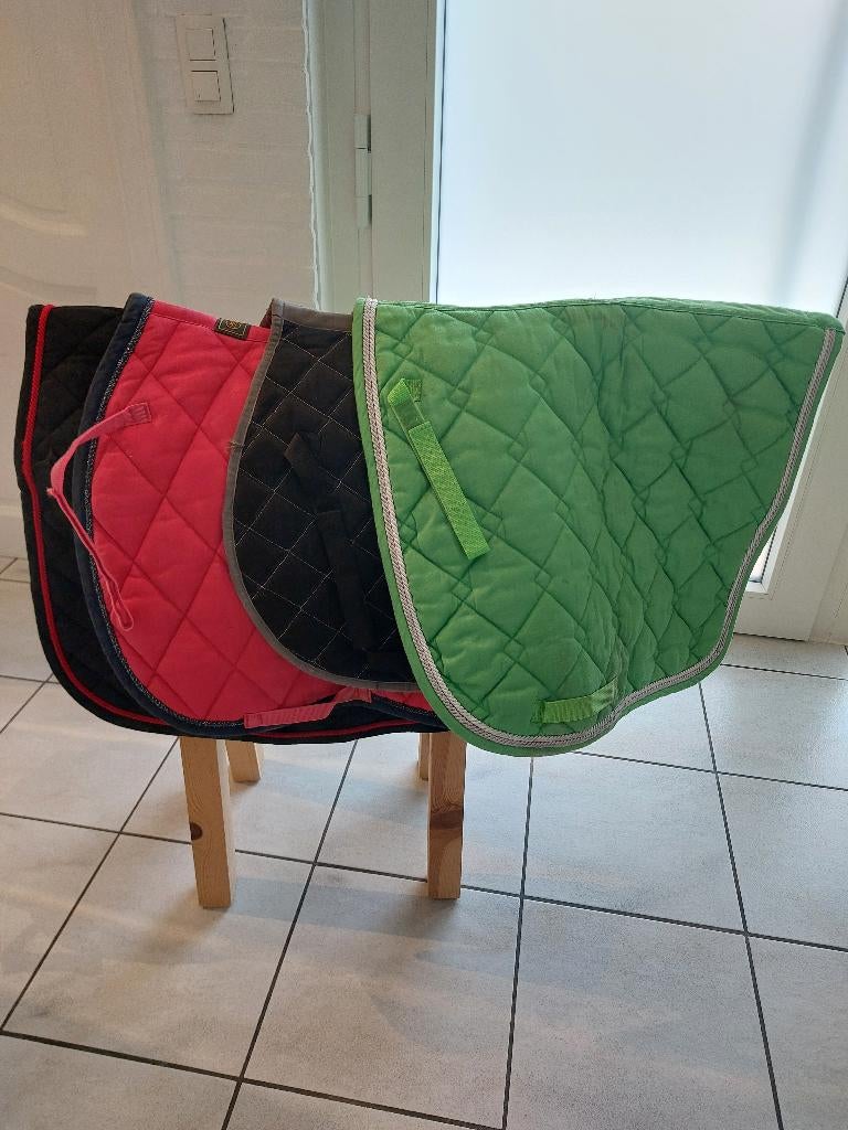 Zadeldoeken 4 stuks voor 16€, Dieren en Toebehoren, Ophalen, Gebruikt