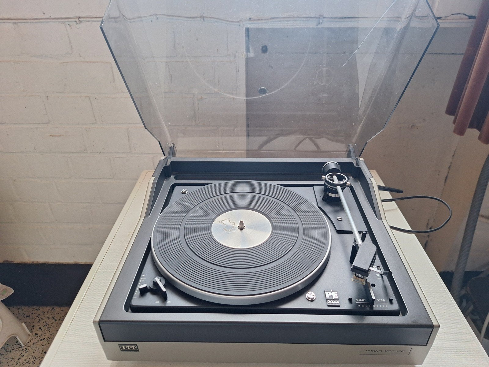 platenspeler, Ophalen, Platenspeler