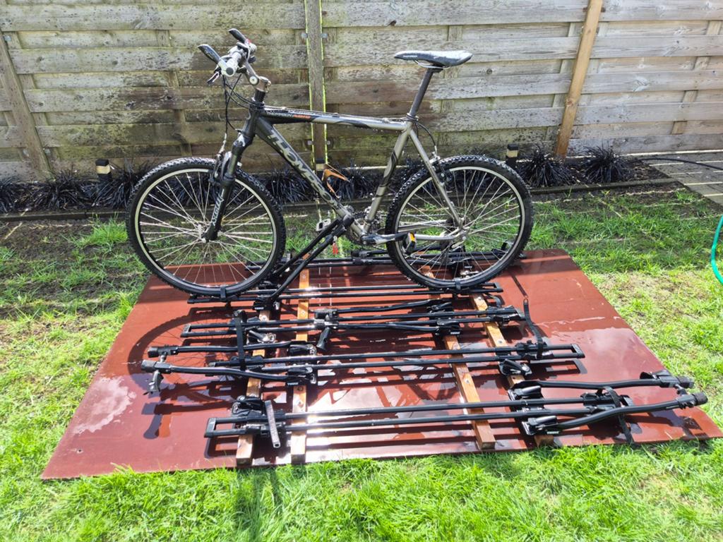 Fietsdragers thule, Fietsen en Brommers, Ophalen