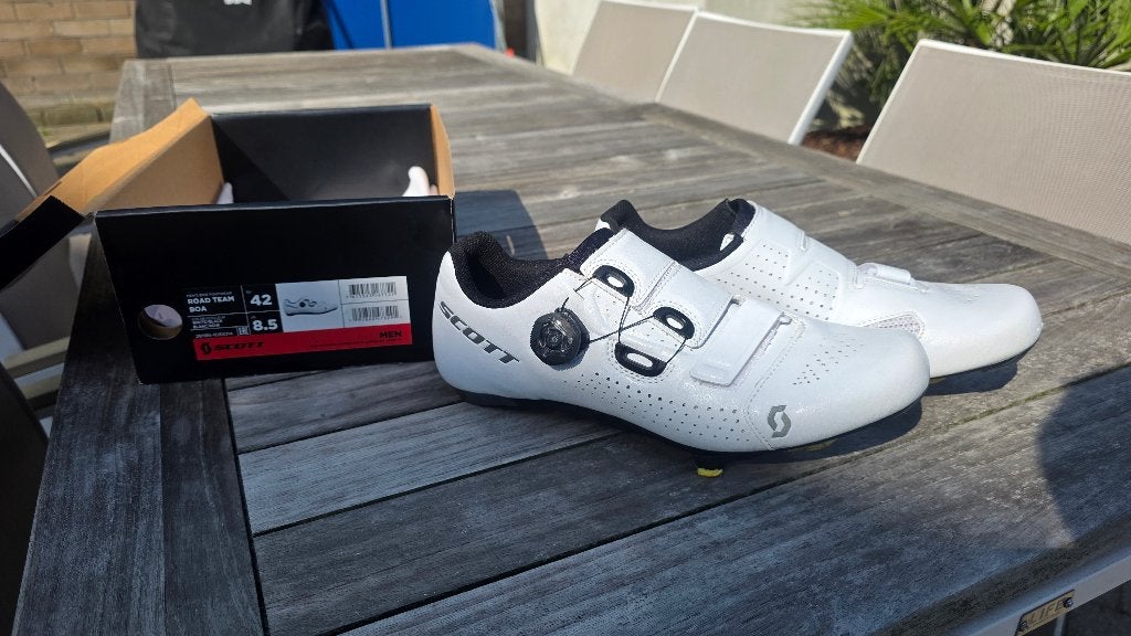 Chaussures de vélo Scott Road Team BOA M42, Vélos & Vélomoteurs, Accessoires vélo | Vêtements de cyclisme, G, M, G, Comme neuf