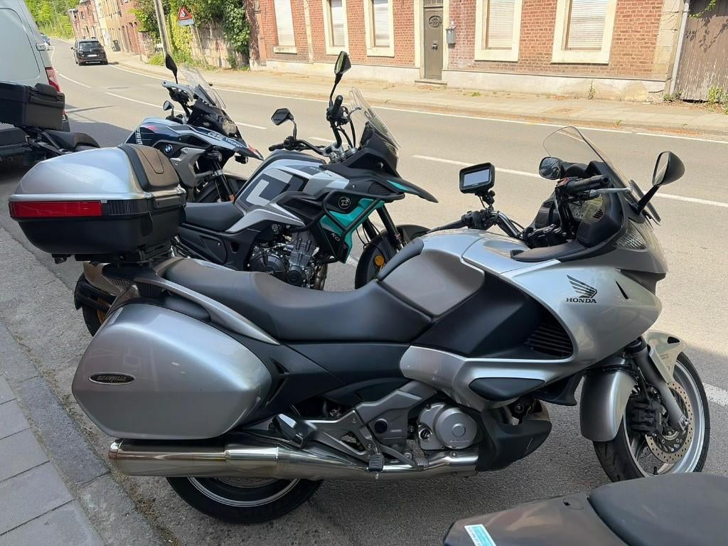 Honda Deauville-motorfiets, Motoren, 700 cc, Occasion, Motorrijbewijs A, Meer dan 35 kW
