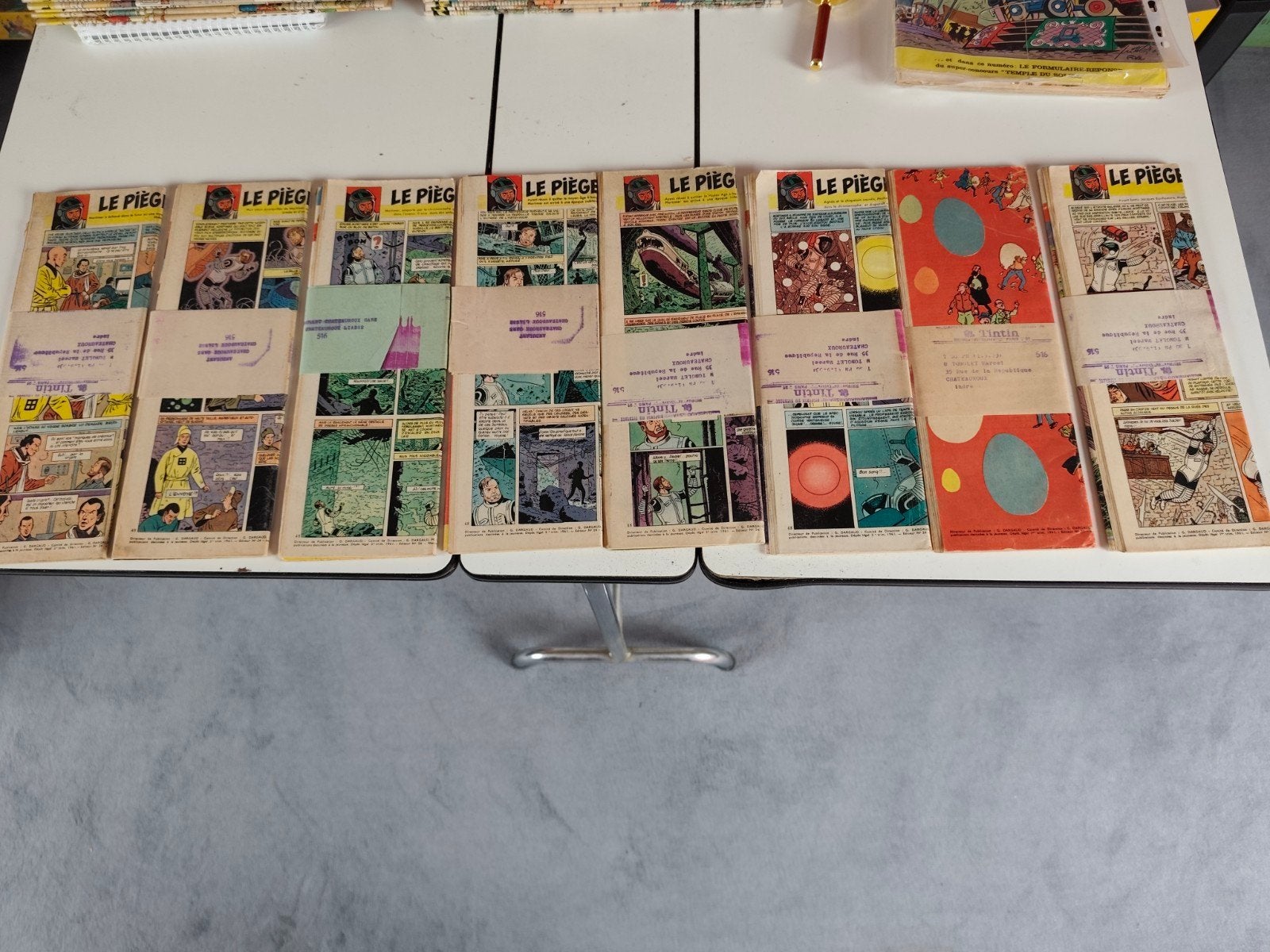 86 tijdschriften van Kuifje met verzendbanner, Hobby en Vrije tijd, Ophalen of Verzenden