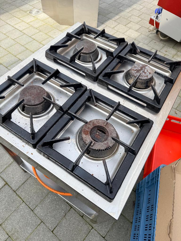 Gasvuur, Enlèvement, Utilisé, Cuisinière, Friteuse et Grils