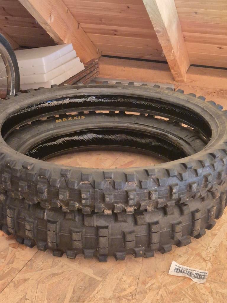 Gratis crossbanden, Motoren, Ophalen