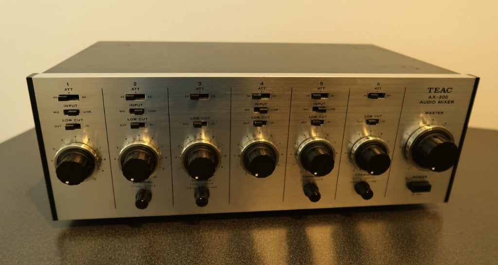 Teac AX-300, TV, Hi-fi & Vidéo, Enregistreurs audio, Enlèvement ou Envoi