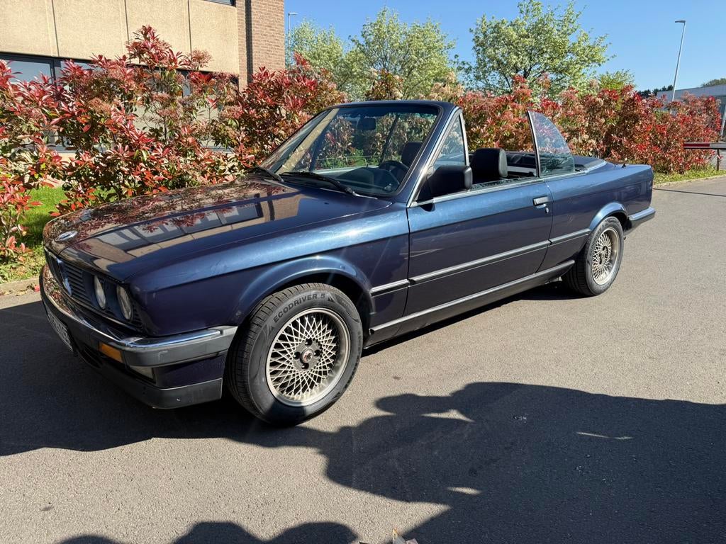 BMW 325i Cabriolet, Ophalen