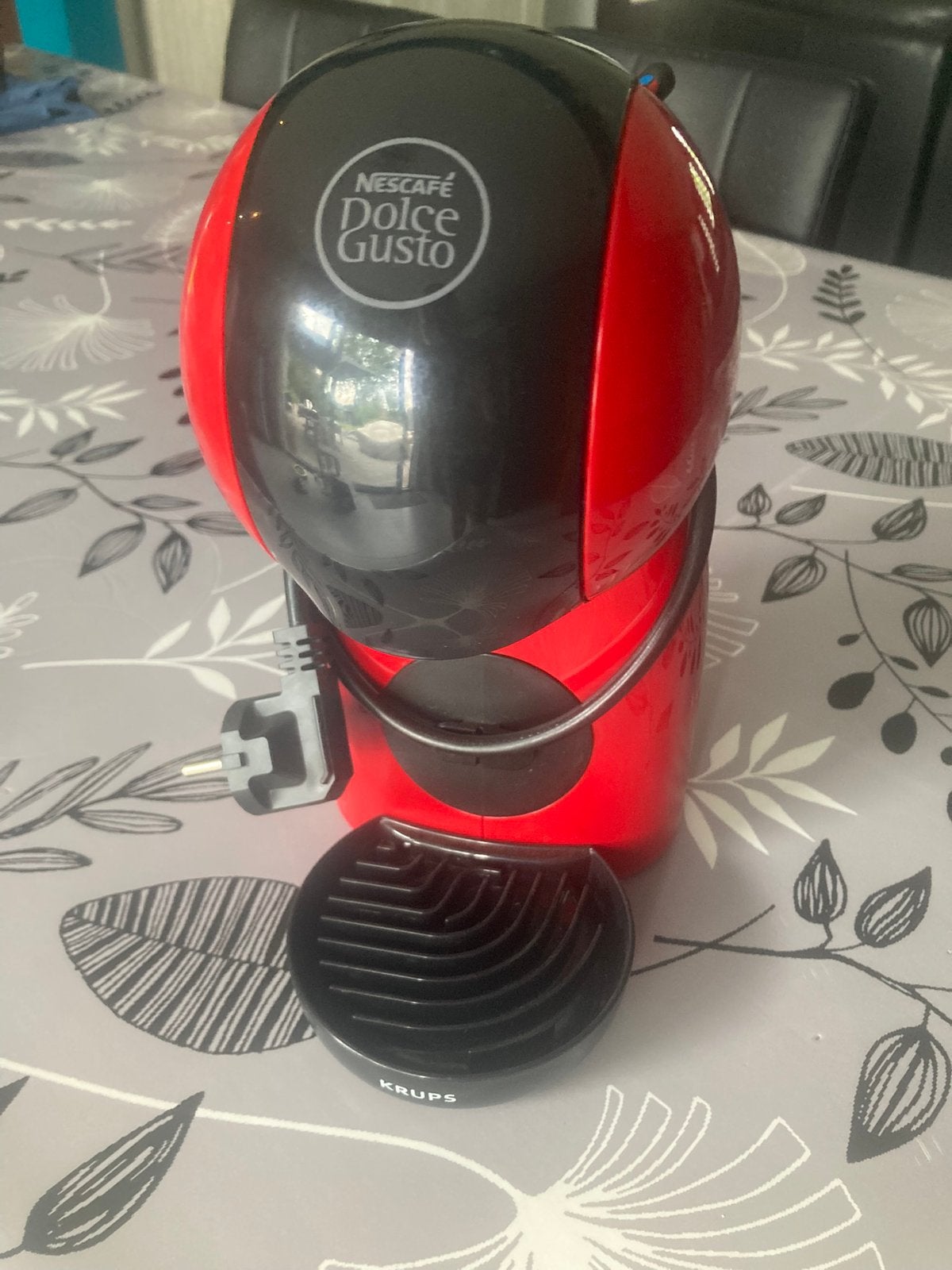 Dolce gusto  (peu utilisee ), Enlèvement, Comme neuf