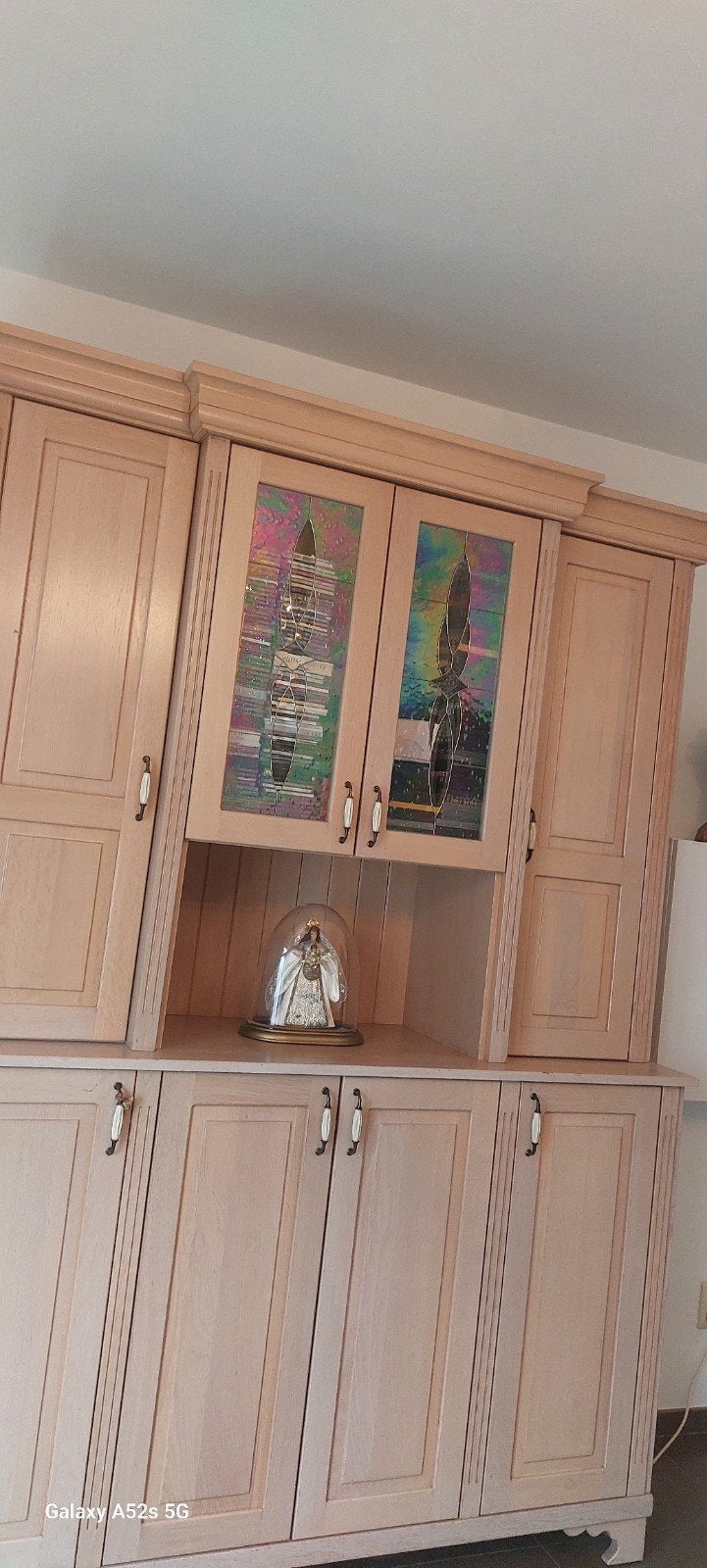 kast bestaat uit 2 delen, Ophalen