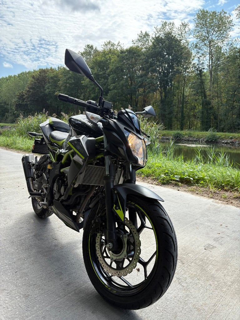 Kawasaki z125, Motoren, Motorrijbewijs A, Gebruikt, Particulier, 125 cc