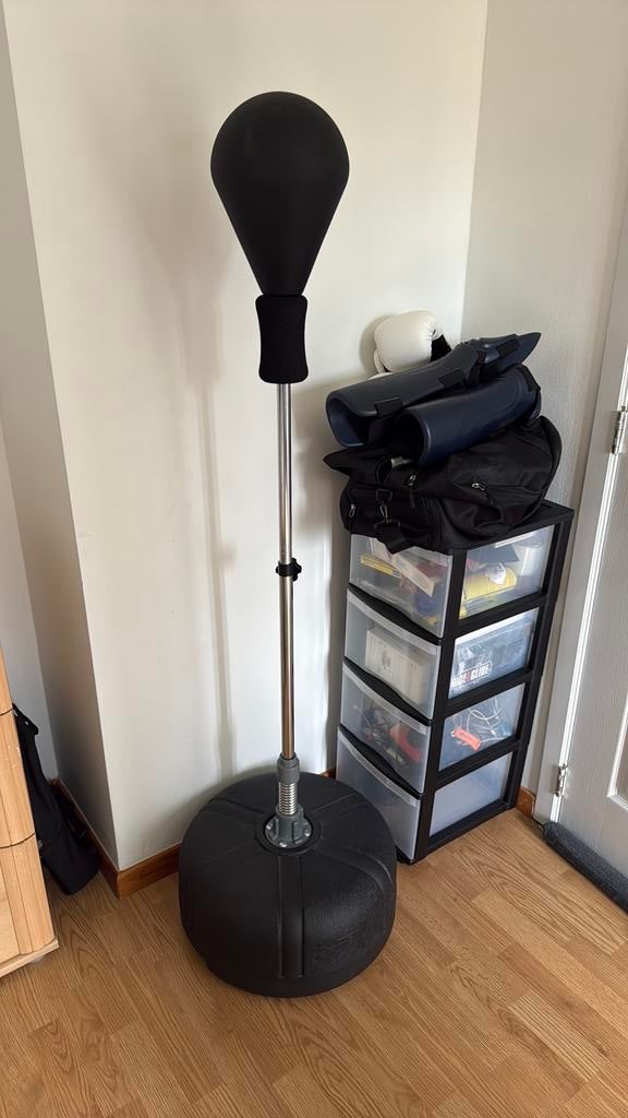 Punching-Ball, Sports & Fitness, Boxe, Enlèvement, Comme neuf, Punching-ball