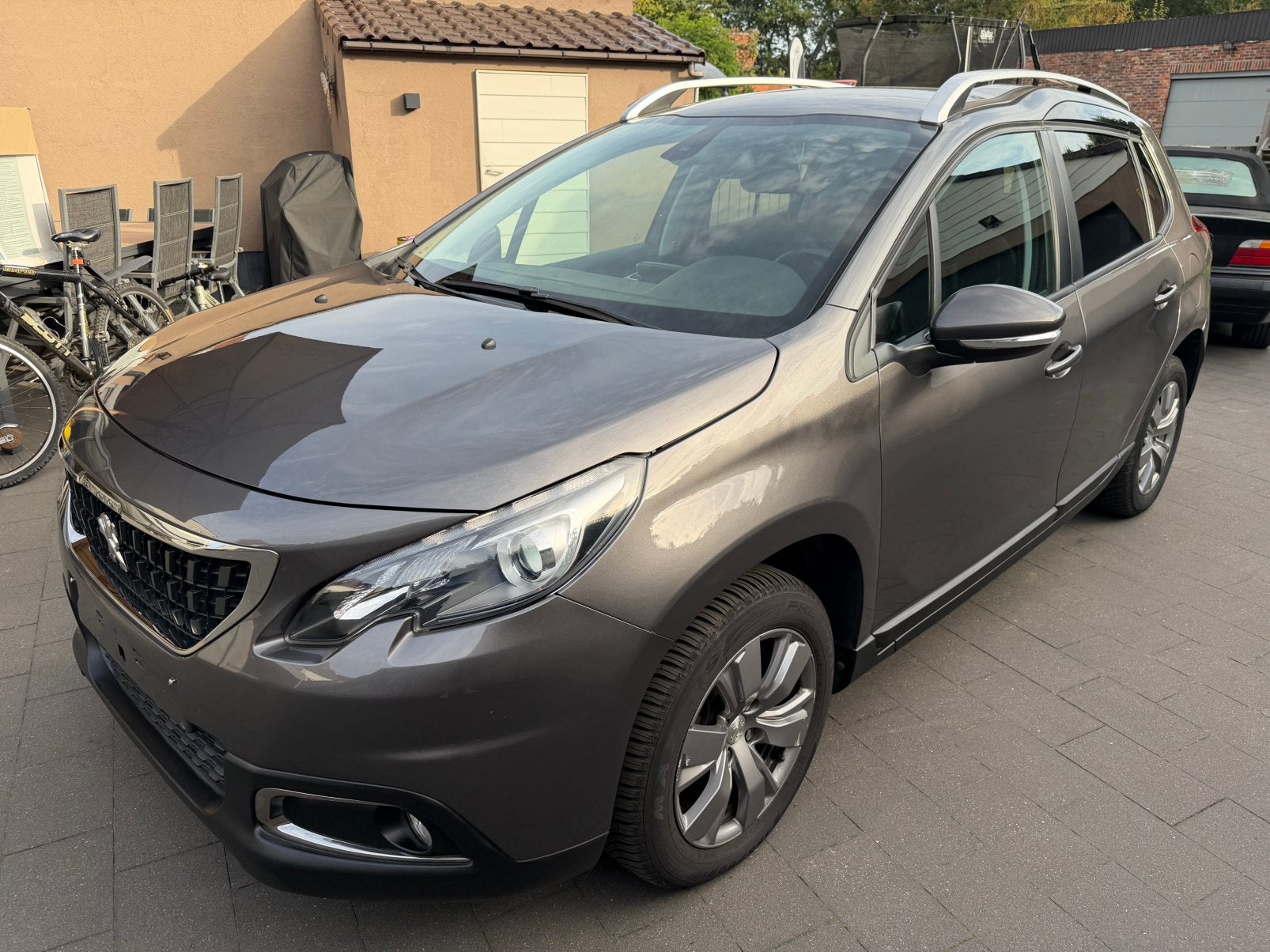 Peugeot 2008 1.6e-hdi 2017, Autos, Argent ou Gris, Achat, Euro 6, 620 kg